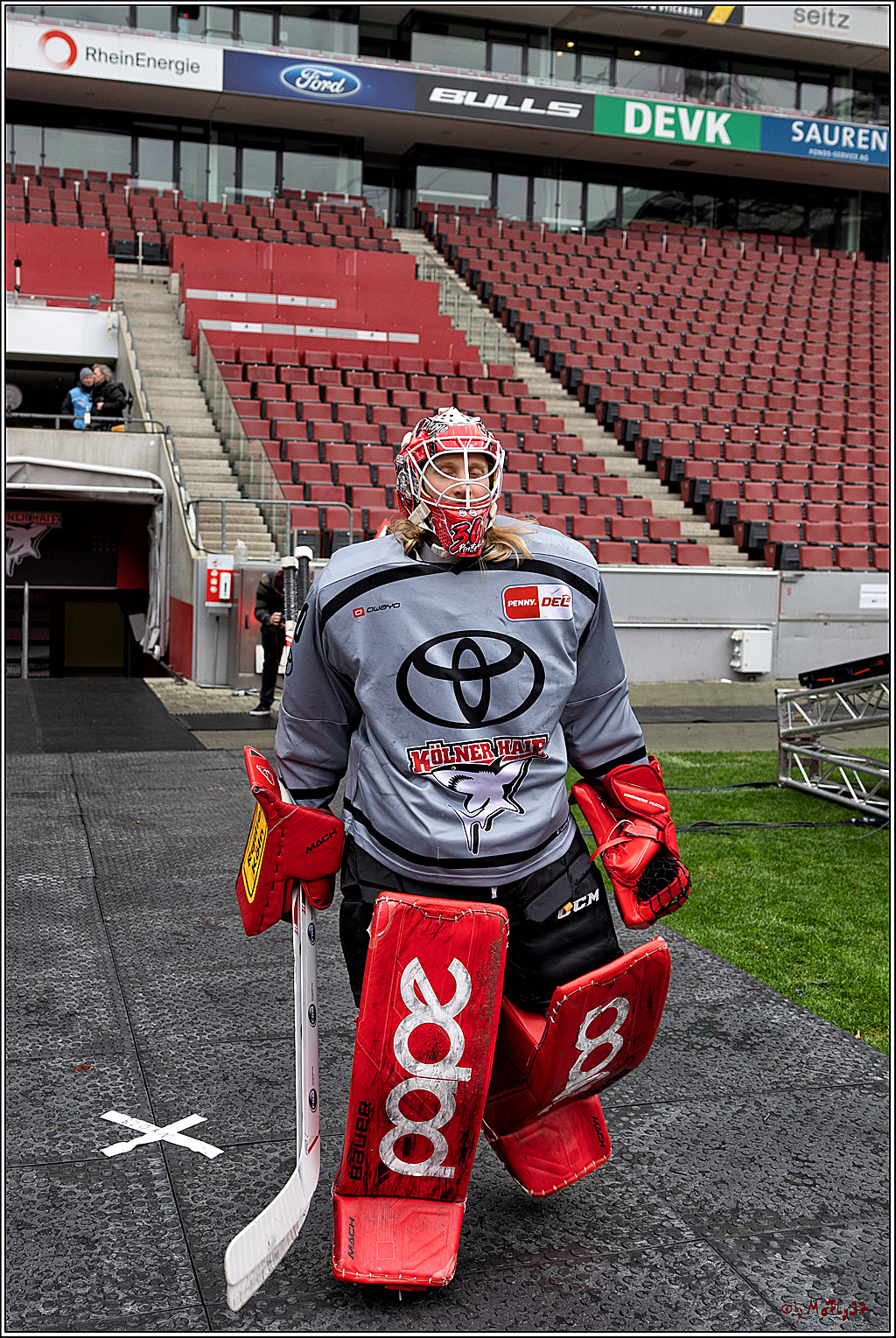 PENNY DEL WINTERGAME;  Kölner Haie Training; Köln, 02.12.2022